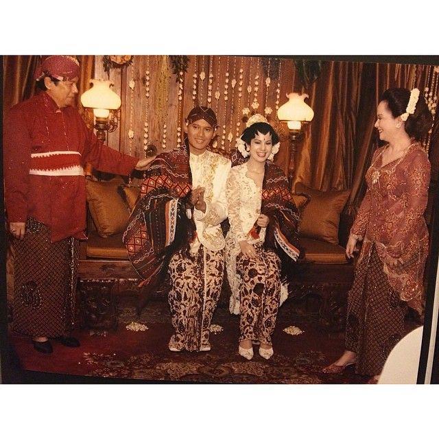 16 Potret Lawas Pernikahan AHY dan Annisa Pohan, Romantis!