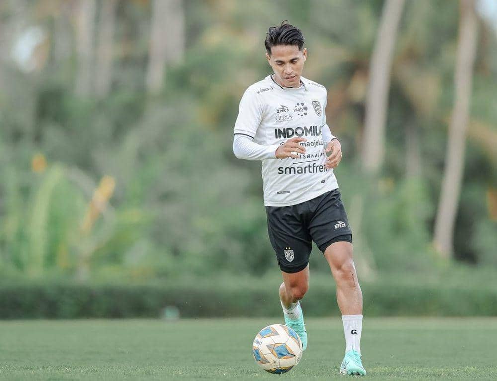 Sidik Saimima saat berlatih bersama Bali United. (Instagram.com/ms_saimima11)