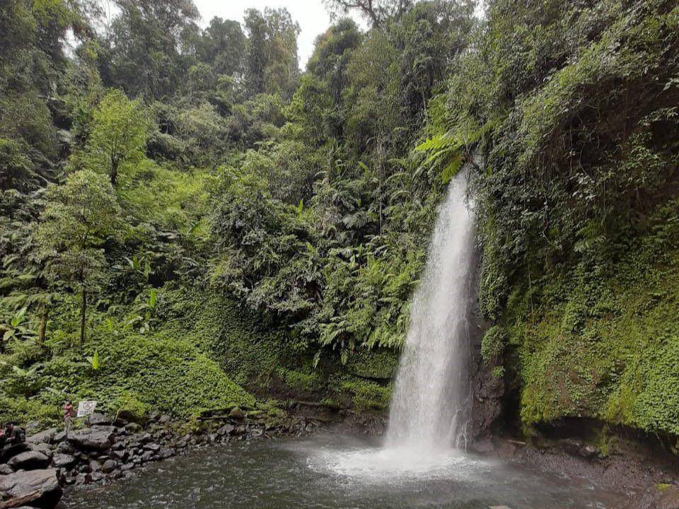Curug Sawer (commons.wikimedia.org/Afrogindahood)
