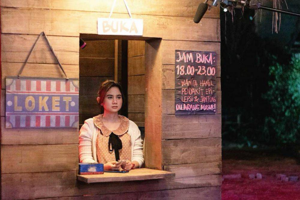 Tissa Biani di film Agak Laen (dok. Imajinari/Agak Laen)