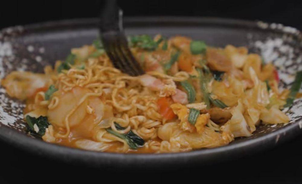 Resep seblak mie instan (youtube.com/Willgoz Kitchen)