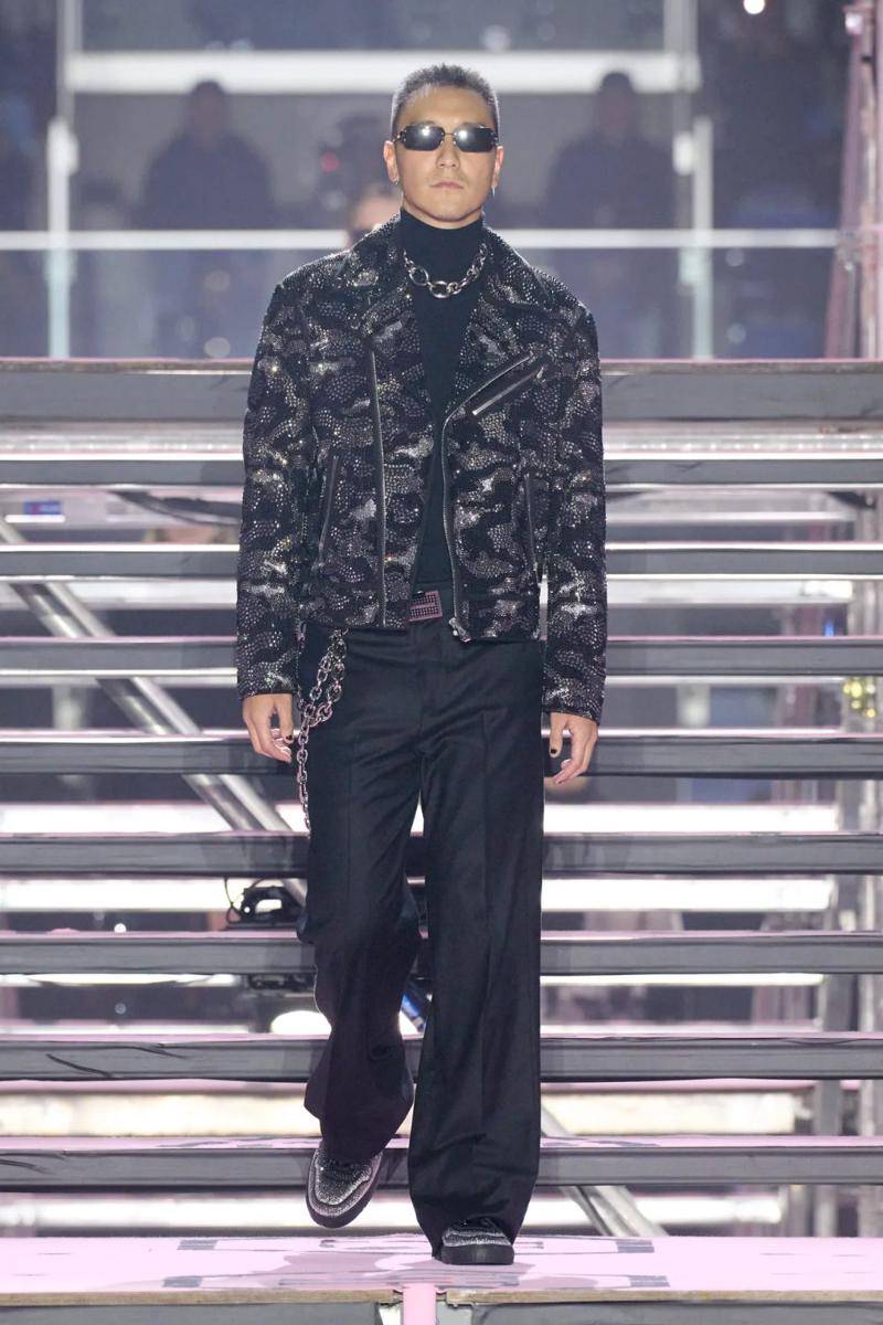 Philpp Plein F/W '24 di Milan Fashion Week 2024 (dok. Milano Fashion Week)