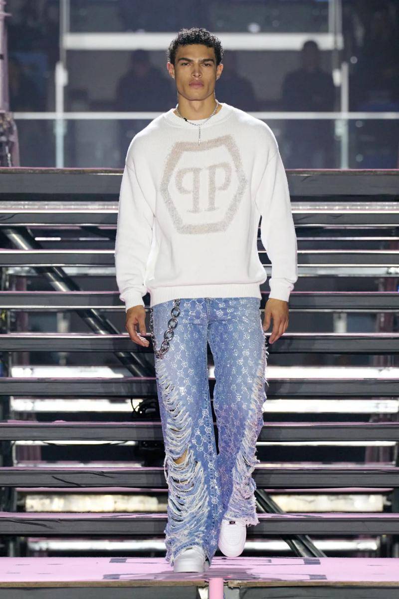 Philpp Plein F/W '24 di Milan Fashion Week 2024 (dok. Milano Fashion Week)