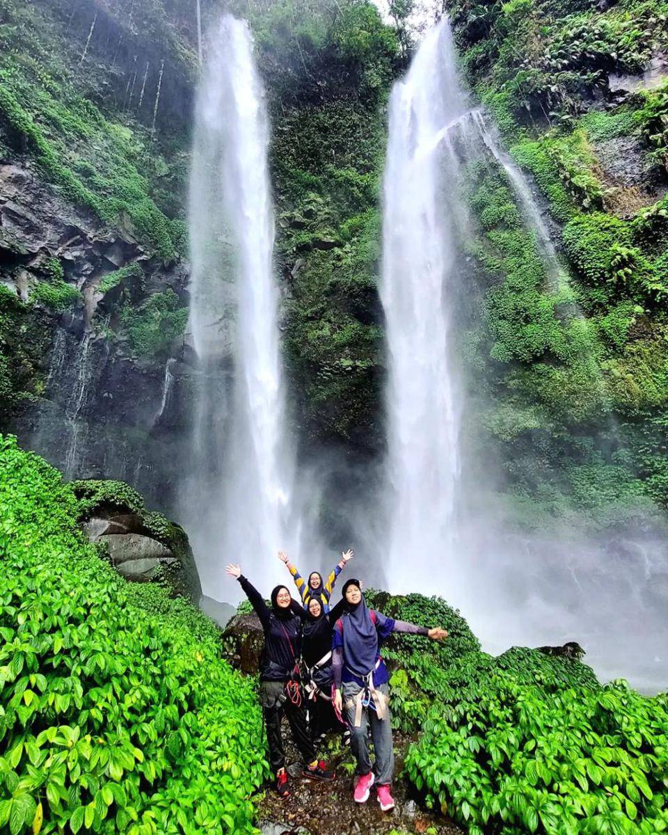 Curug Kembar (instagram.com/efa_rosiana18)