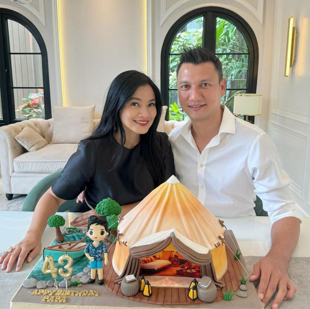 potret ultah Christian Sugiono ke-43 (instagram.com/titi_kamall)