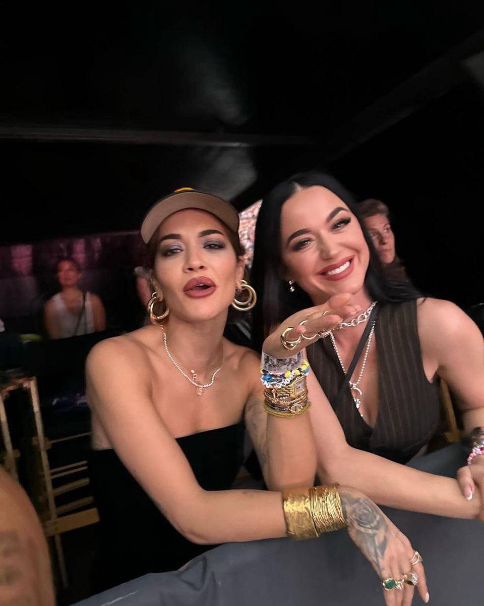Momen Katy Perry nonton konser Taylor Swift di Sidney (instagram.com/ritaora)