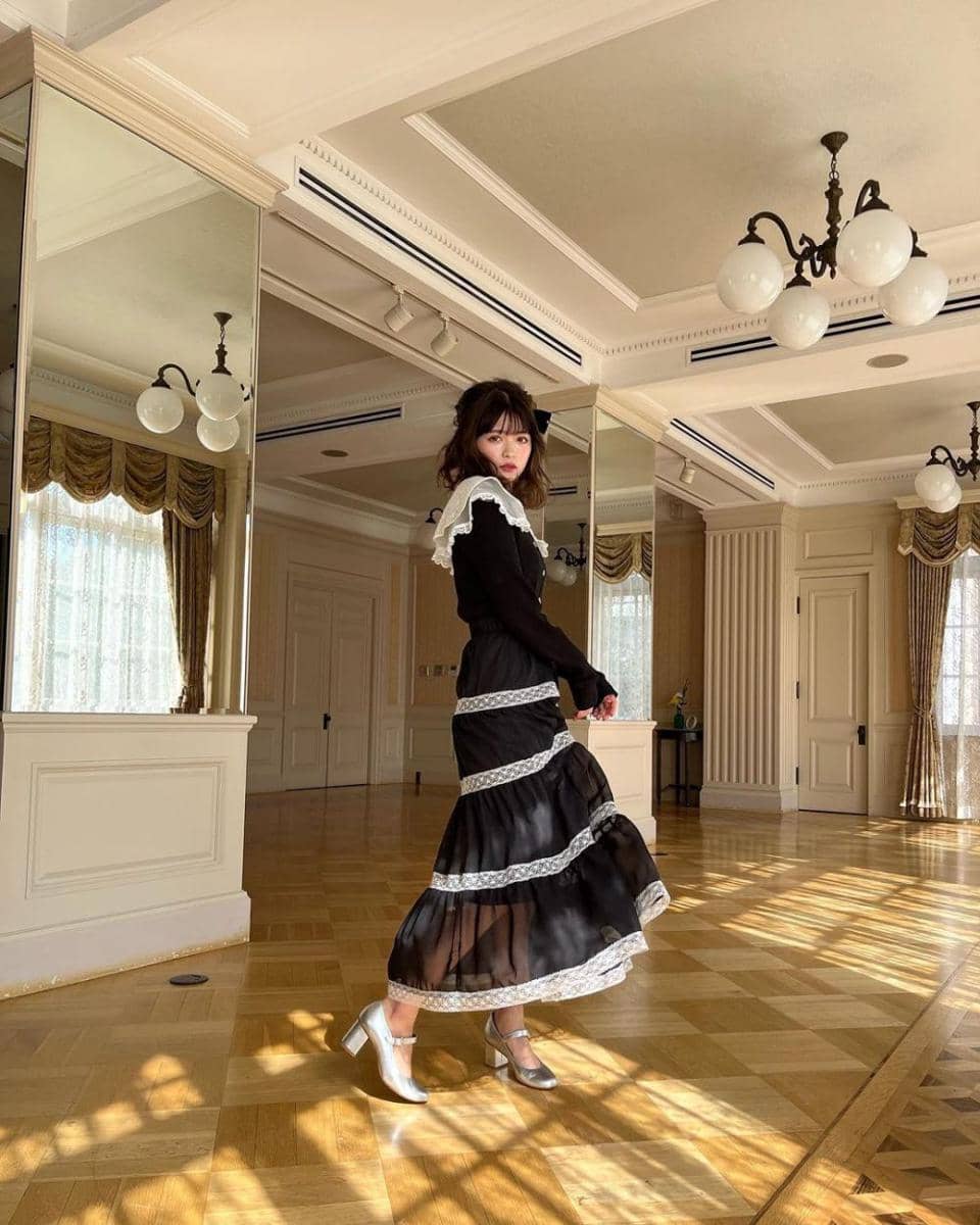 Hina Kagei (instagram.com/kagei_hina)