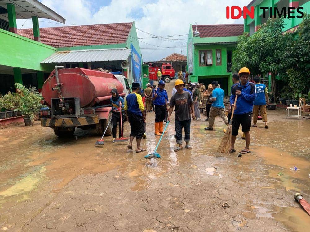 SMPN 34 Bandar Lampung. (IDN Times/Rohmah Mustaurida)