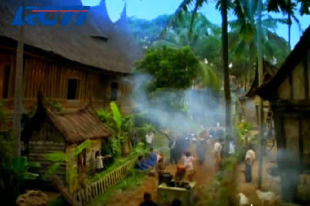Iklan RCTI legend versi rumah gadang (dok. RCTI)