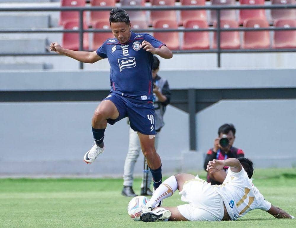 Laga Arema FC melawan Persija Jakarta di Stadion Kapten I Wayan Dipta pada Senin (26/2/2024). (Dok. Media Officer Arema FC)