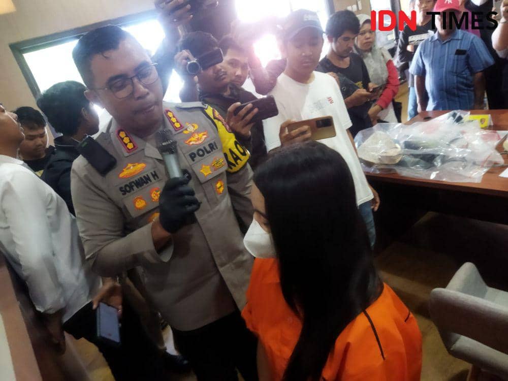 Wanita di Serang Curi Uang Toko Kosmetik Hingga Rp1,3 Miliar