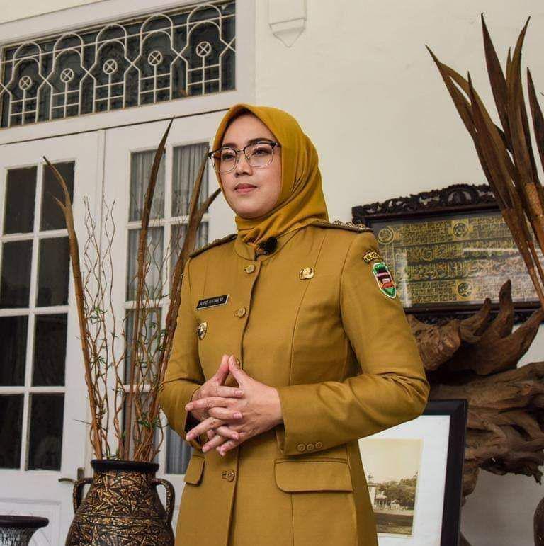 Ambu Aneu dan Anak Dedi Mulyadi Berpotensi Lolos DPRD Jabar