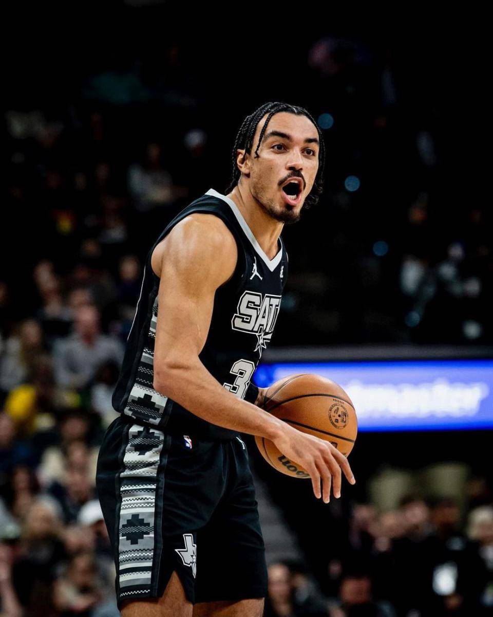 Tre Jones (instagram.com/spurs)