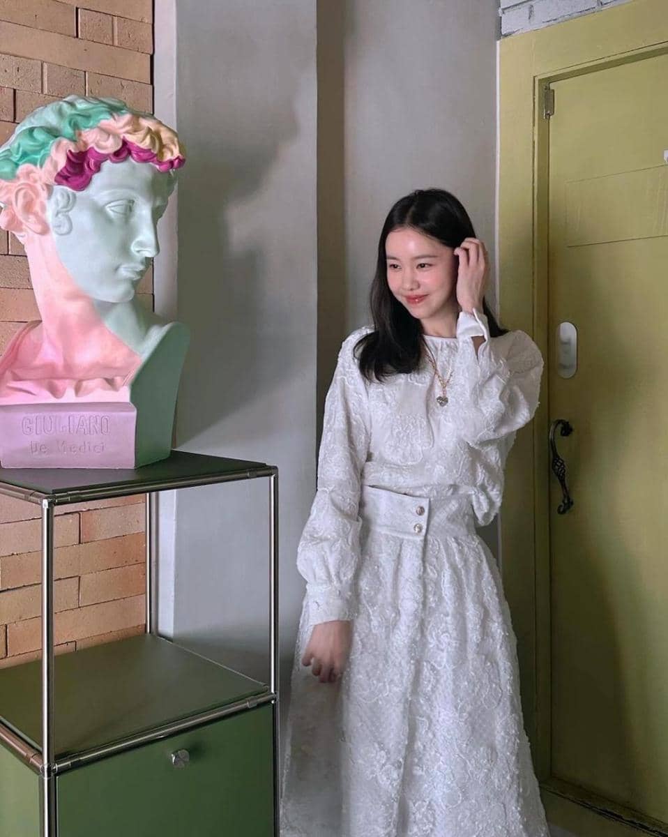 Kim Yewon (instagram.com/__kimyewon)