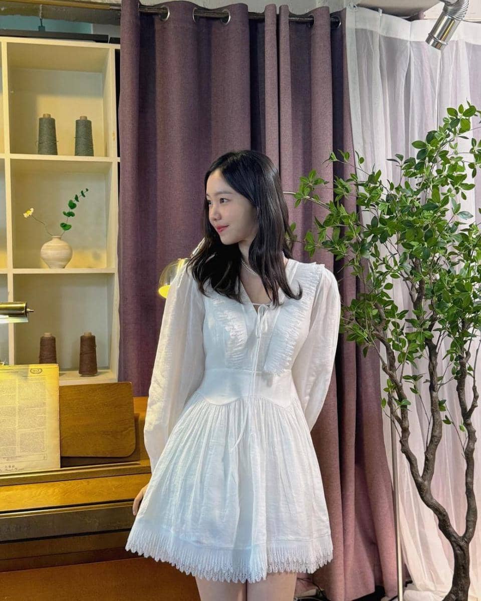 Kim Yewon (instagram.com/__kimyewon)