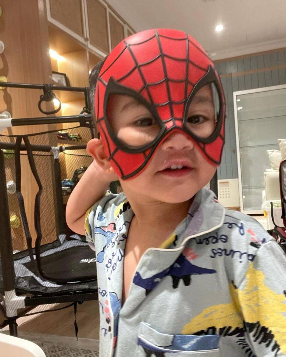 potret Cipung cosplay jadi Spiderman (instagram.com/raffinagita1717)