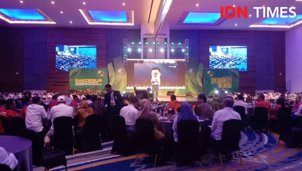 Pemerintah Kota Makasar menggelar rapat koordinasi khusus dengan tema "low carbon city dengan metaverse", di Hotel Four Points, Senin (26/2/2024). (IDN Times/Ashrawi Muin)
