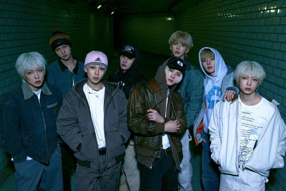 Comeback 8TURN "RU-PUM PUM" (dok. MNH Entertainment)