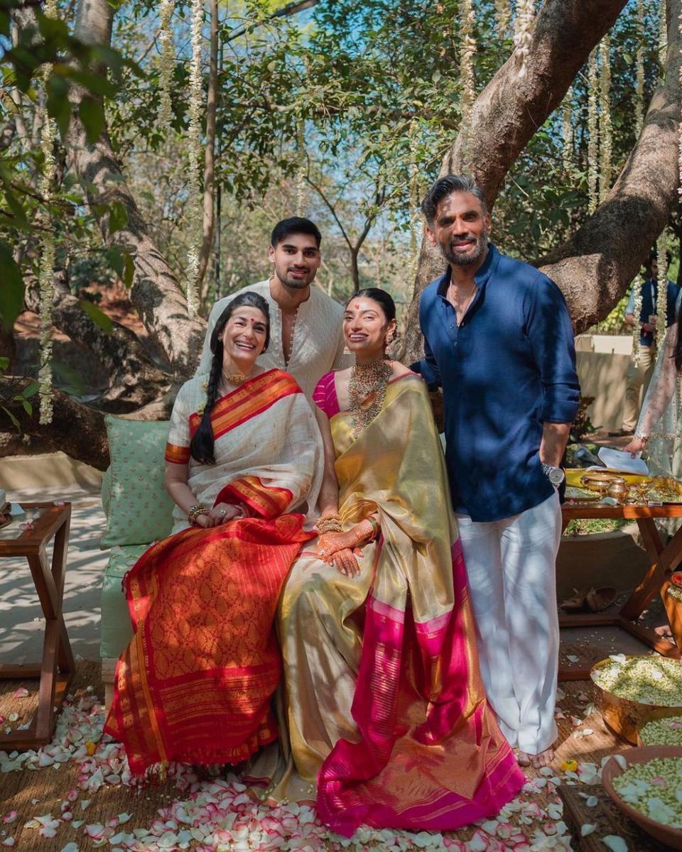 keluarga Suniel Shetty (instagram.com/ahan.shetty)