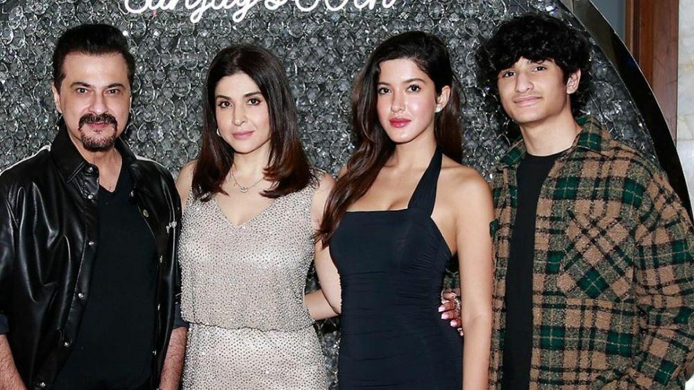 12 Artis India yang Punya Sepasang Buah Hati, Terbaru Anushka Sharma