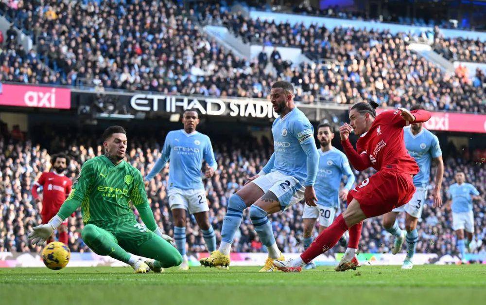 Manchester City melawan Liverpool di EPL 2023/2024. (premierleague.com)