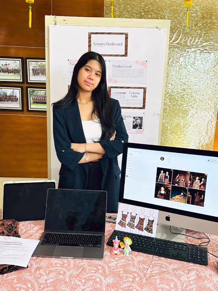 potret Almira Yudhoyono gelar pameran baju batik (instagram.com/annisayudhoyono)