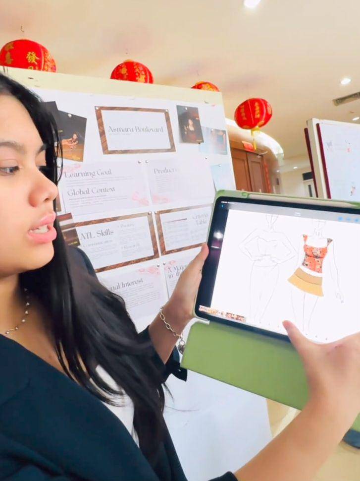 potret Almira Yudhoyono gelar pameran baju batik (instagram.com/annisayudhoyono)