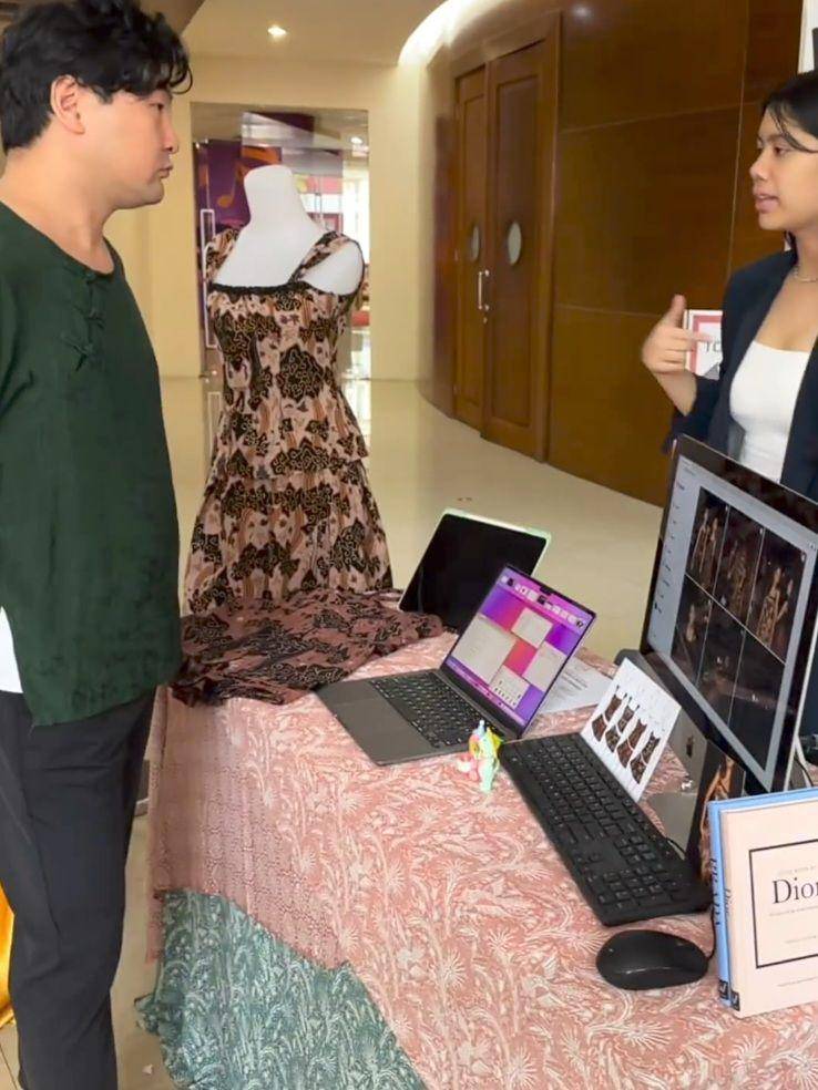 potret Almira Yudhoyono gelar pameran baju batik (instagram.com/annisayudhoyono)