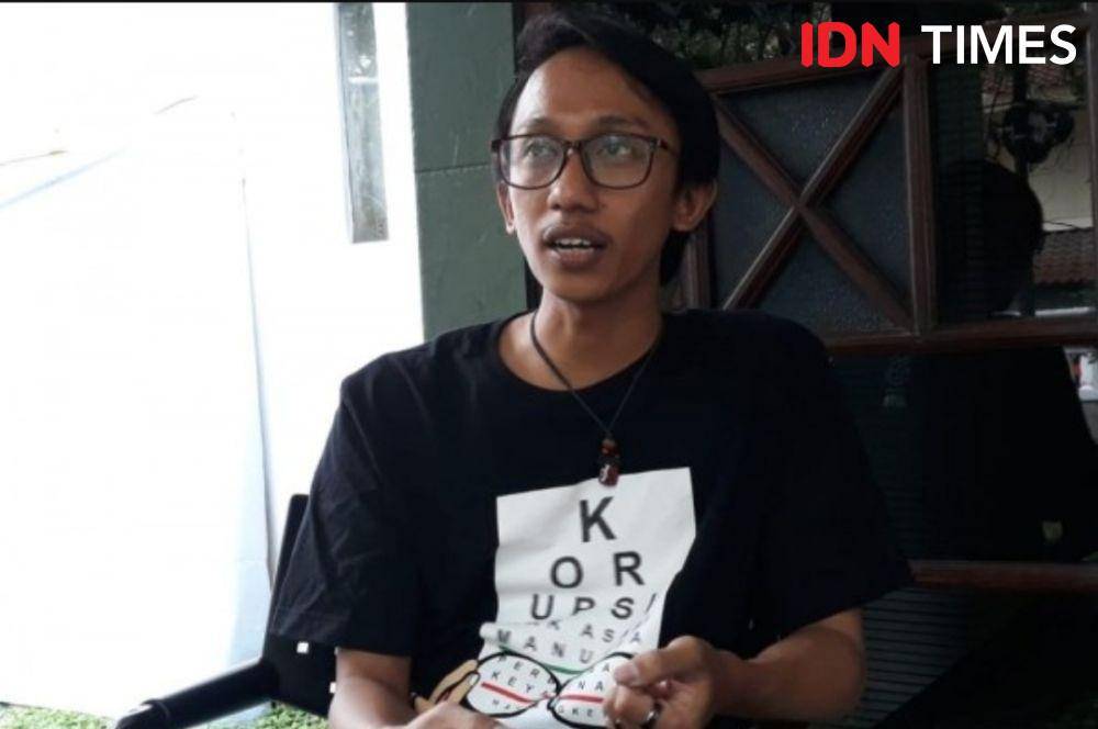 Peneliti Indonesia Corruption Watch (ICW), Wana Alamsyah. (IDN Times/Margith Damanik)