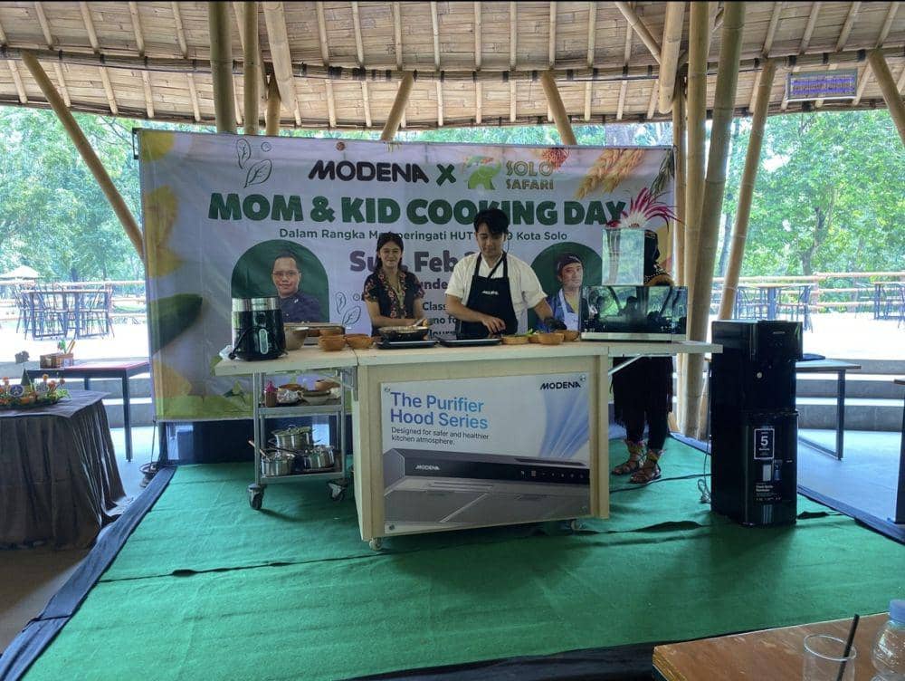 HUT Kota Solo, Modena Kenalkan Dispenser Terbaru di Solo Safari