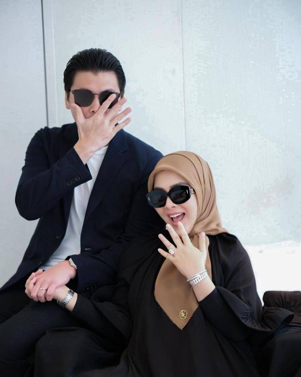 Anniversary Syahrini (Instagram.com/princessyahrini)