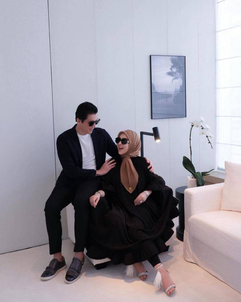 Anniversary Syahrini (Instagram.com/princessyahrini)