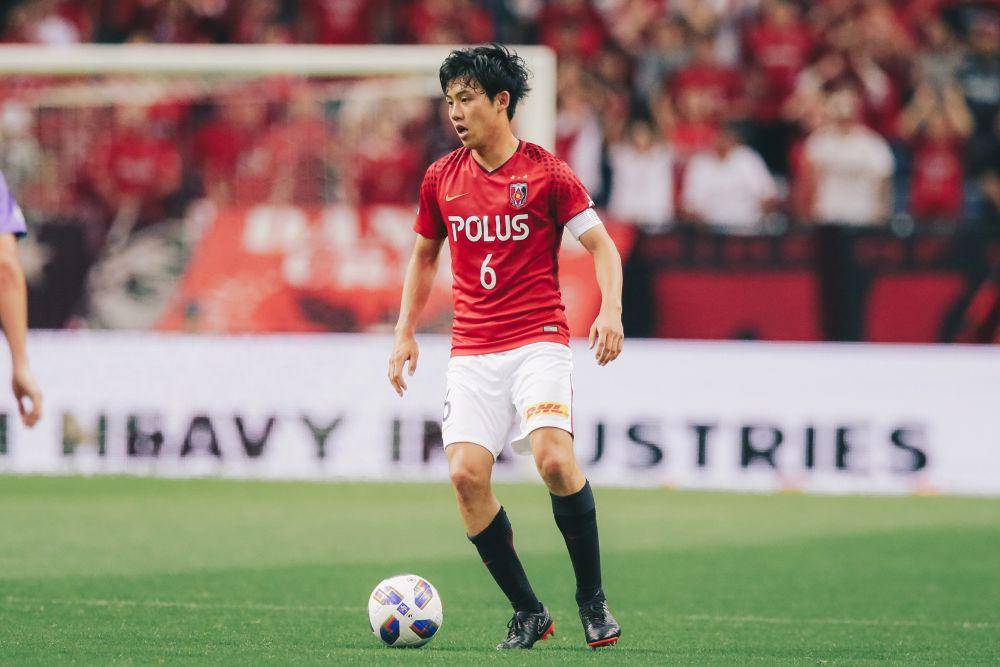 Wataru Endo ketika bermain untuk Urawa Red Diamonds. (twitter.com/J_League_En)