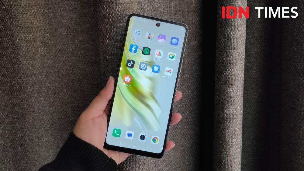 Hands on TECNO Spark 20 Pro, Desain dan Kameranya Cantik!