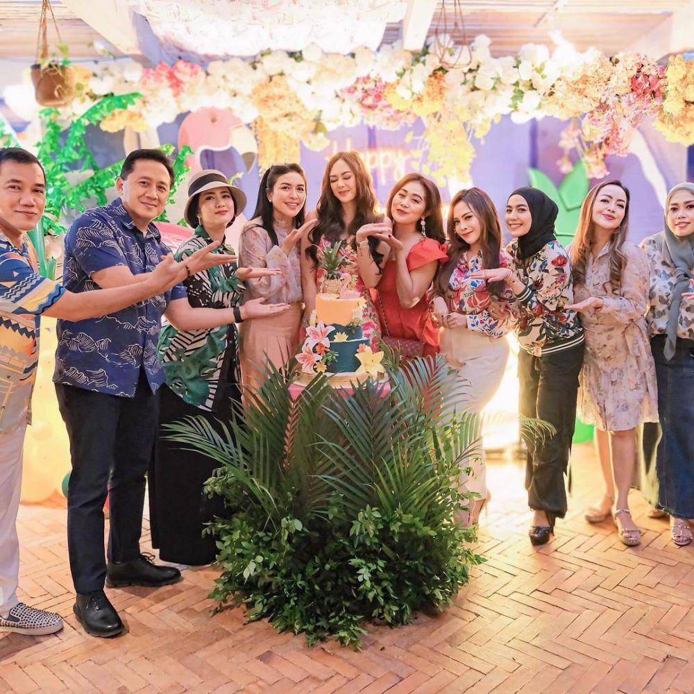 potret ulang tahun Aura Kasih (instagram.com/aurakasih)