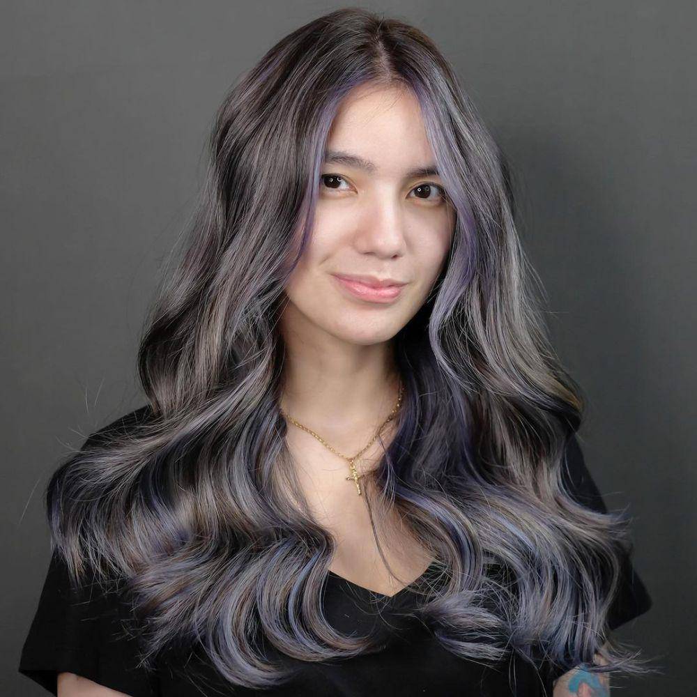 gaya makeup ala Sheila Marcia (instagram.com/itssheilamj)