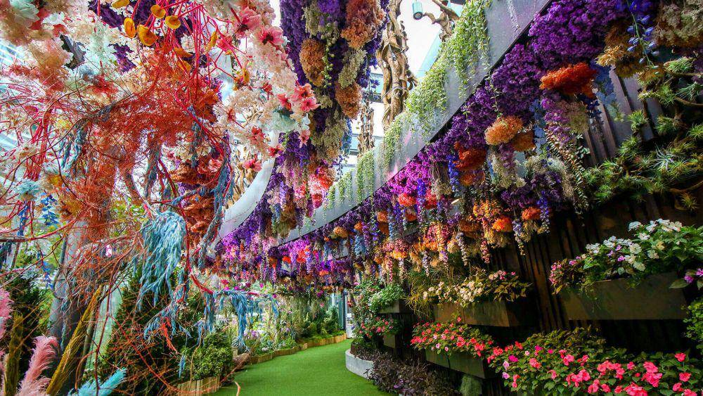 Floral Fantasy di Gardens by the Bay (gardensbythebay.com.sg)