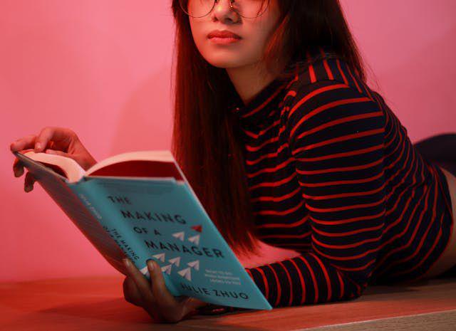5 Tips Menjadi Bookstagram yang Menginspirasi, Banyak Manfaatnya!