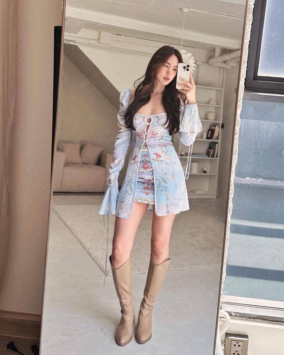 Bua Nalinthip (instagram.com/buanalinthip)