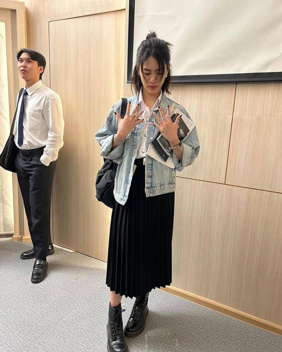 potret Emi Thasorn (instagram.com/emiamily)