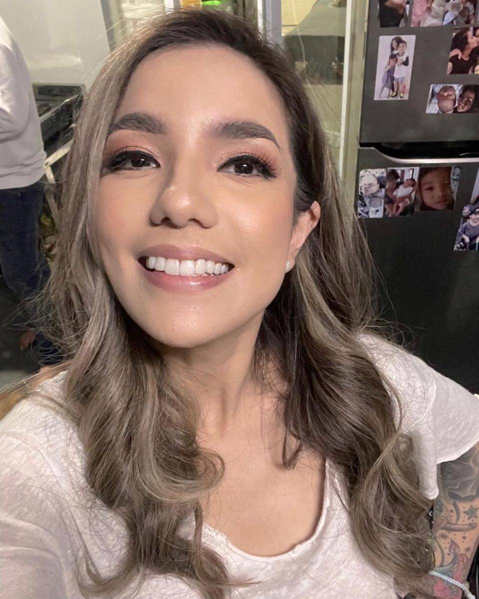 gaya makeup ala Sheila Marcia (instagram.com/itssheilamj)