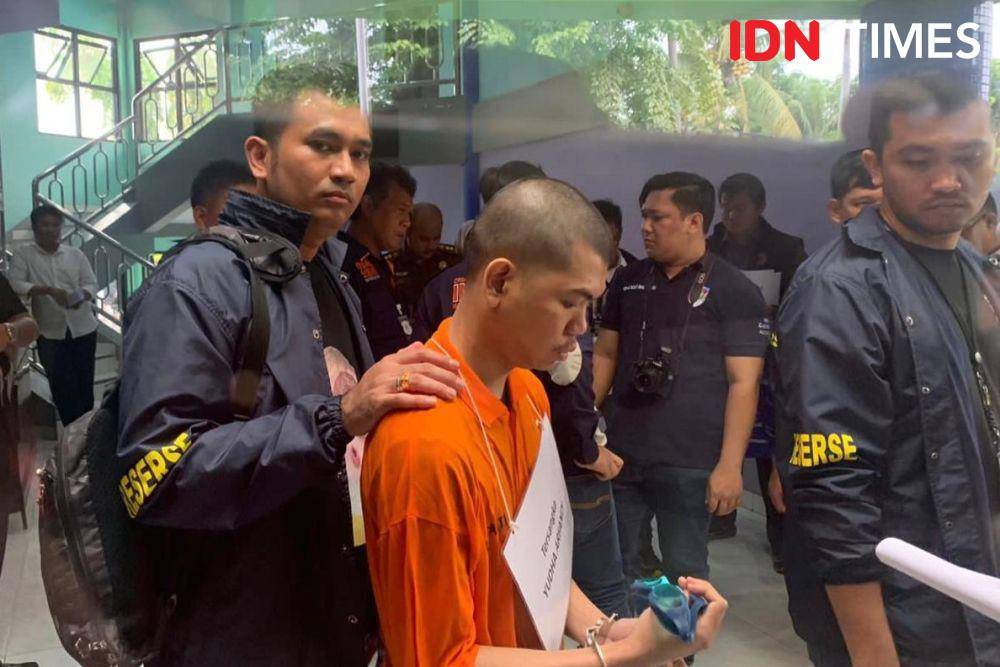 Polda Metro menggelar rekonstruksi pembunuhan berencana anak artis Tamara Tyasmara (IDN Times/Irfan Fathurohman)
