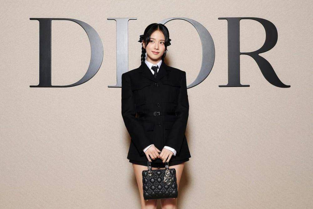 potret Jisoo BLACKPINK di DIOR Paris Fashion Week 2024 (instagram.com/sooyaaa__)