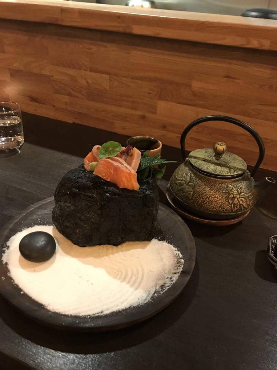 potret penyajian makanan konsep berpasir (reddit.com/user/Raven92146)