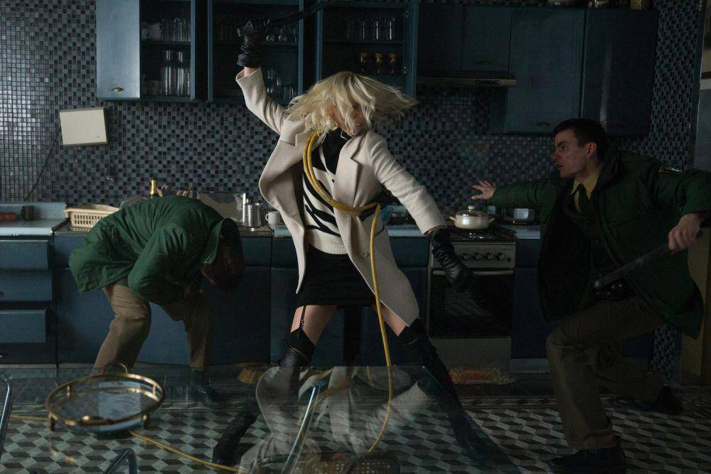 cuplikan film Atomic Blonde (dok. Focus Features/Atomic Blonde)