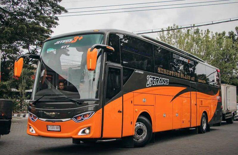 Bus eksekutif 27 Trans (instagram.com/hisyam_2542)