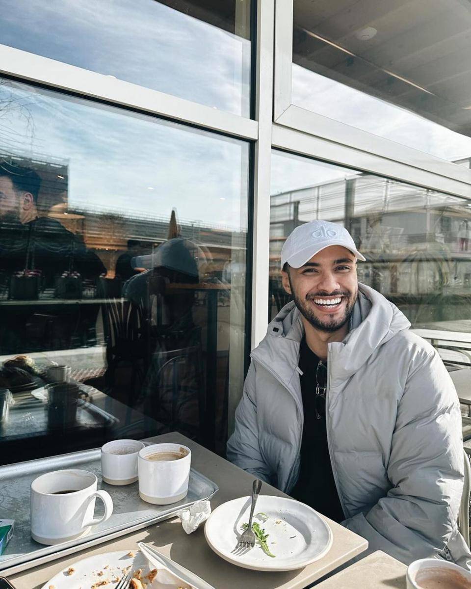 potret Refal Hady ke London (instagram.com/refalhady)