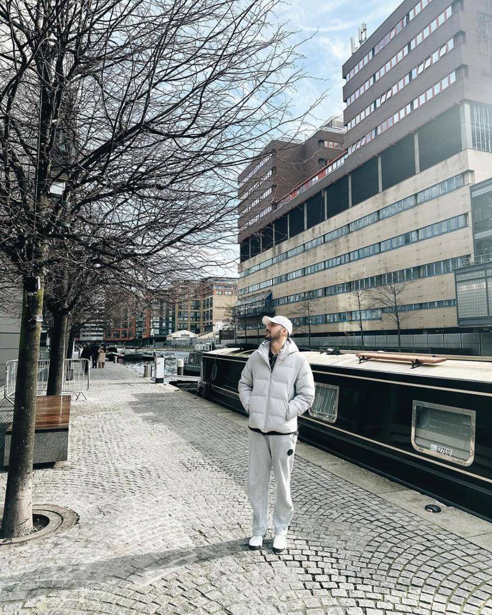 potret Refal Hady ke London (instagram.com/refalhady)