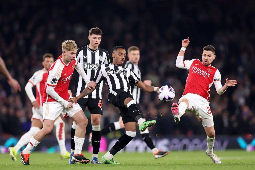 Arsenal melawan Newcastle United di Premier League 2023/2024. (premierleague.com)