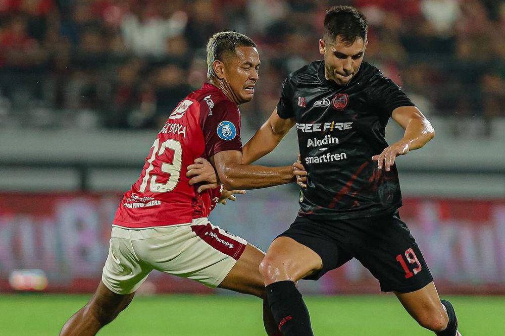 Persis Solo dalam laga menghadapi Bali United pada pekan ke-26 Liga 1 2023/2024. (instagram.com/persisofficial)